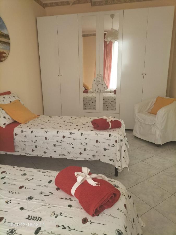 Beatrice Apartment Con 1Camera Da Letto, Un Soggiorno Cucina E Bagno Scordia ภายนอก รูปภาพ