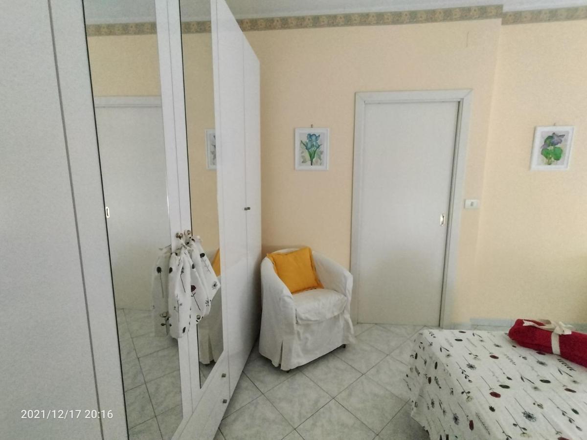 Beatrice Apartment Con 1Camera Da Letto, Un Soggiorno Cucina E Bagno Scordia ภายนอก รูปภาพ